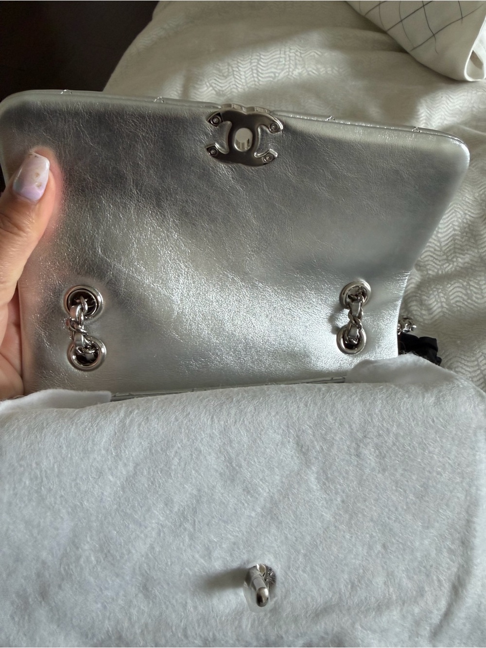 CHANEL Silver Quilted Lambskin Flap Bag with original pouch - Picture 10 of 12